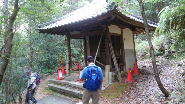 お堂1